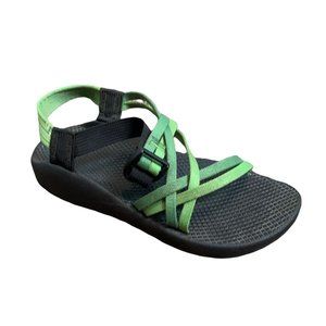 CHACO Women's Vibram Green & Black Adjustable Strap Washable Sandal-Size 7